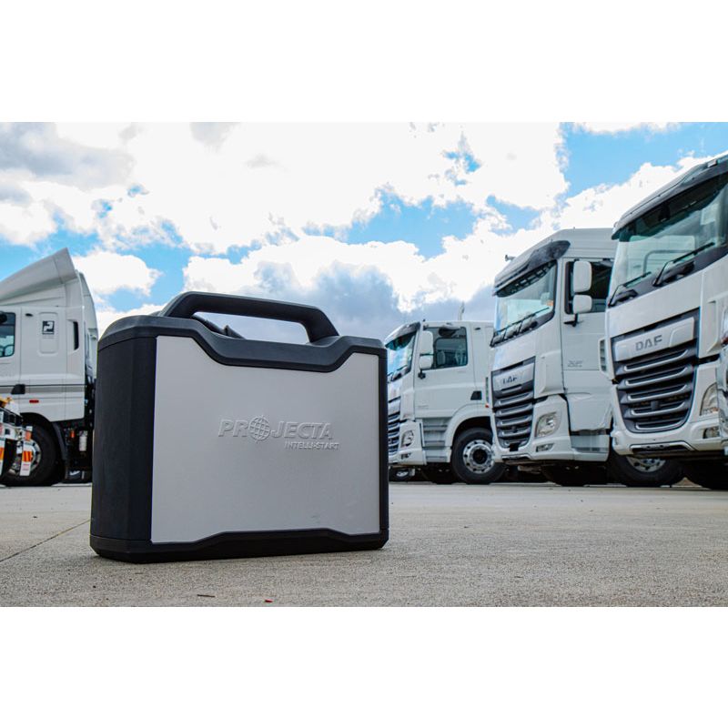 Projecta 12/24V 3000A Intelli-Start Industrial Jump starter - IS3000